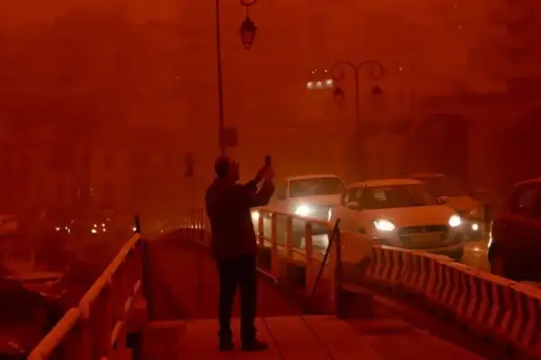 Крит под портокалов превез: Денот претворен во ноќ, снимени апокалиптични сцени