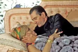 ВИДЕО | Шерон Стоун вели дека Роберт Де Ниро се бакнува најдобро од сите во професијата