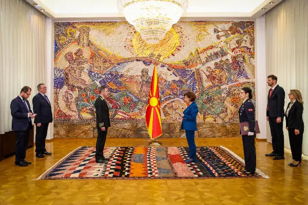 Сиљановска-Давкова ги прими акредитивните писма на новоименуваниот амбасадор на Руската Федерација