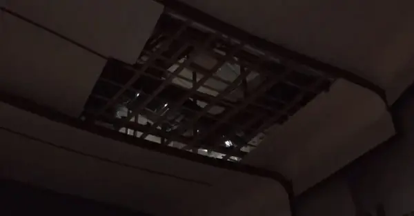 Падот на таванот ја затвори најголемата сала во Битола