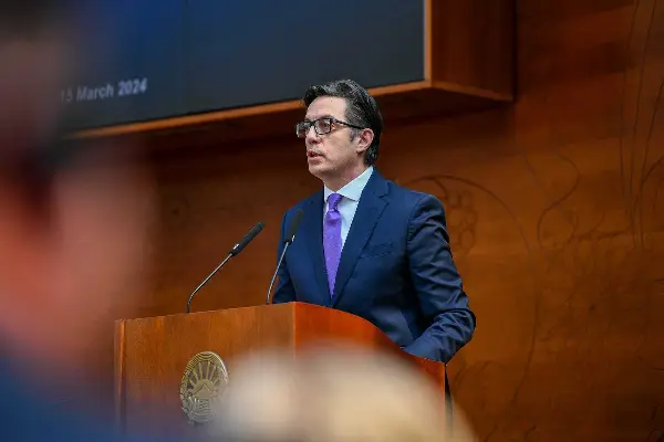 „Постои опасност партијата да оди кон исчезнување“, Пендаровски со предупредување до раководството на СДСМ