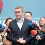 Акцизите за дизелот ќе се намалат за 4 денари, на бензините за 2, Мицкоски најави вонредна седница