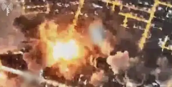 Во израелско-американските напади на Техеран лаборатории се срамнети со земја