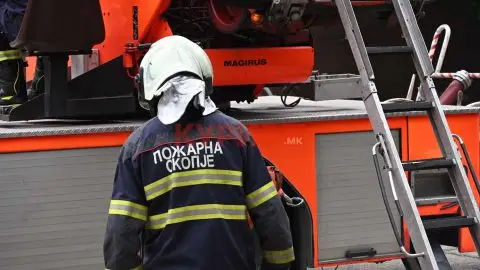 Пронајдена почината жена во дом во Шуто Оризари, се задушила во пожар