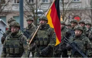 Германците од 17 до 45 години мора да јават во армијата ако сакаат да одат надвор од државата