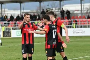 Вардар го искористи киксот на Шкендија и побегна на врвот