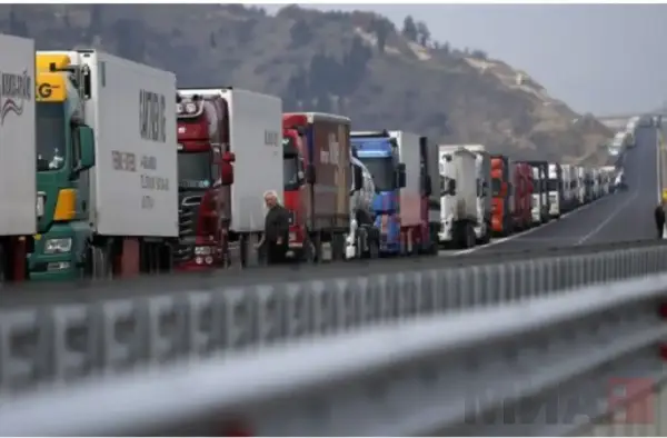 Преговорите за решавање на проблемот на транспортерите за влез и излез од ЕУ се одвиваат добро, вели Николоски