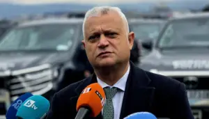 Дечев: Цената на гласот на изборите во Бугарија варира од 50 до 100 евра