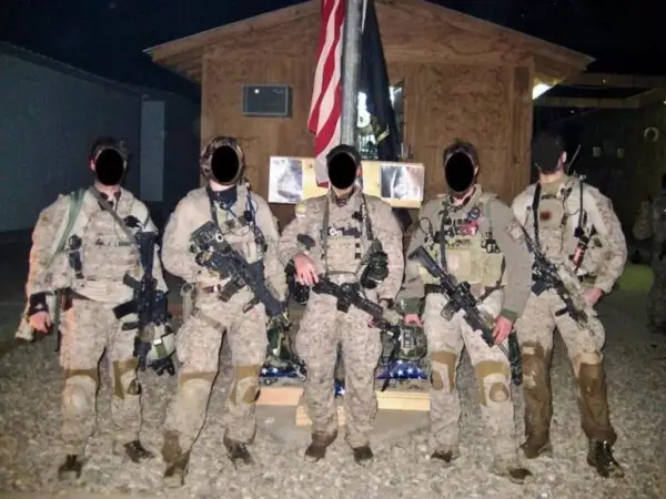 „Њујорк тајмс“: Елитните специјалци го спасија пилотот, тој беше вооружен само со пиштол (ВИДЕО)