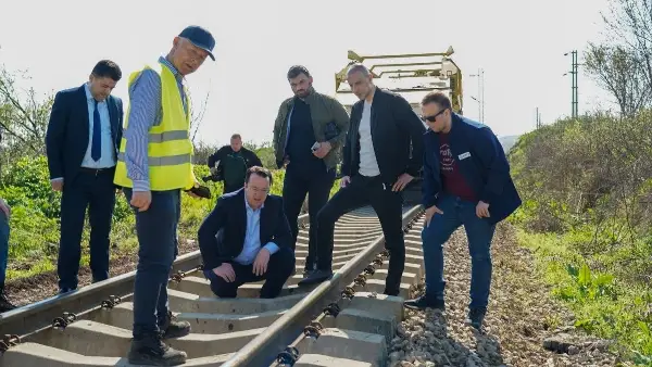 Првата линија ќе биде завршена до јуни: Николоски со ветување за градскиот воз