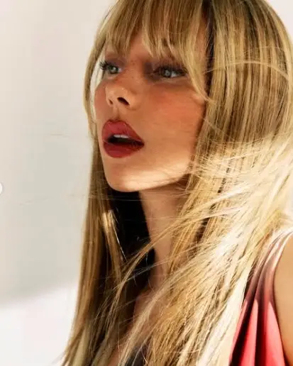 ФОТО: Мбапе во врска со поранешна девојка на соиграч, која е убавата русокоса која има 24 милиони следбеници