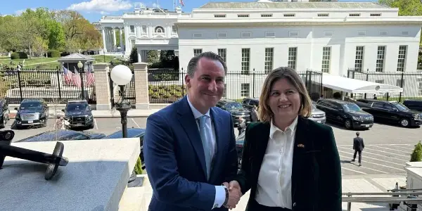 Божиновска од Вашингтон: Се отвораат нови врати за економска и енергетска соработка со САД