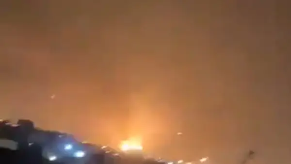 (Видео) Гори најголемиот индустриски комплекс во Саудиска Арабија