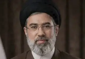 Документ открива дека новиот лидер на Иран, Хамени е во кома, пишуваТајмс