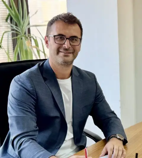 10.000 денари субвенција за полагање на возачки испит за младите во Ѓорче Петров