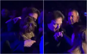 ВИДЕО | Чолиќ на концерт ја забележа својата прва љубов, ѝ пријде и ѝ ја бакна раката пред илјадници луѓе