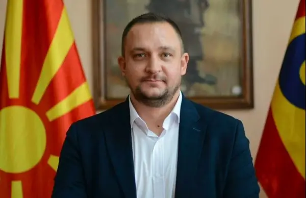 „ДОКОЛКУ МИТРЕСКИ САКАЛ, МОЖЕЛ ДА СЕ КАНДИДИРА“: Се огласи Трендафилов по објавата на Митревски дека незаконски е сменет од претседателското место