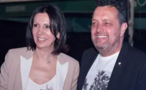 „Уште десет животи да имам, сите би ги посакал со тебе“: Дац романтично за роденденот на Весна