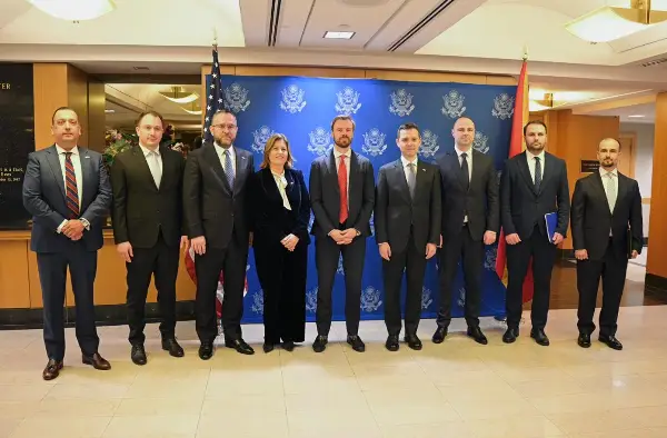 Македонската делегација во Вашингтон ќе се разговара за одбраната, енергетиката, економијата и за сајбер-безбедноста