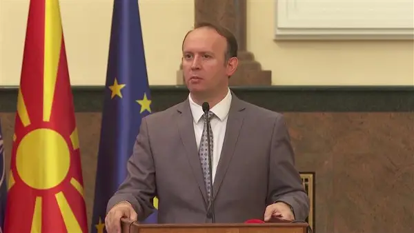 Честитка од Гаши по повод Меѓународниот ден на Ромите: Ромската заедница е важен дел од мозаикот на нашата земја