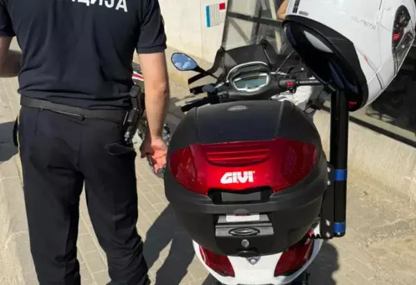 Пет лица се лишени од слобода од кои еден малолетник во акциска контрола на Мобилната единица на МВР, изречени се вкупно 27 мерки