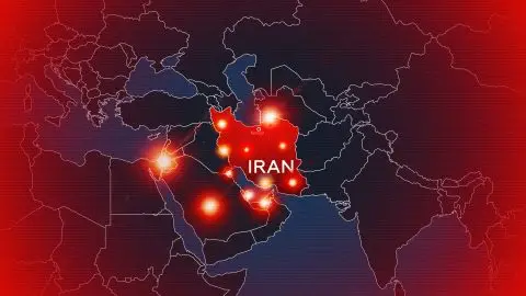 Иран постепено одобрува премин низ Ормуската Теснина за пловила на одредени држави