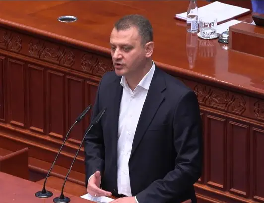 Трајчулески: СДСМ со закон предлага намалување на патарините за 50%