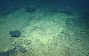 (ВИДЕО) Научниците открија необична формација на дното на Тихиот Океан: „Бизарно е“