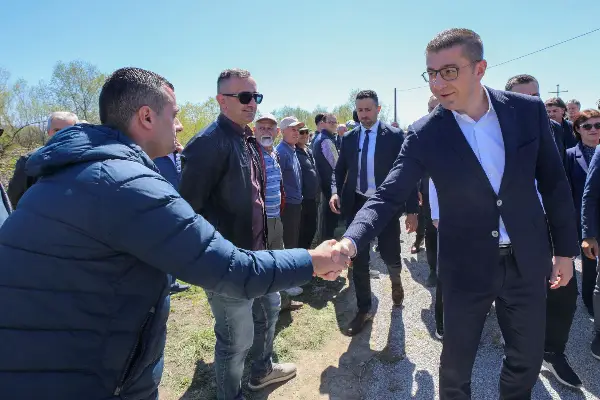 Мицкоски: Струга се гради и развива, Владата продолжува со инвестиции тука