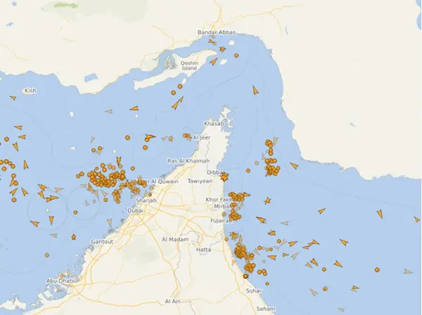 Иран не смее да им наплаќа на танкерите за премин низ Ормускиот теснец, порача Трамп