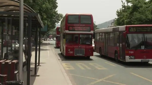 Јавниот автобуски превоз во Скопје по неделен возен ред