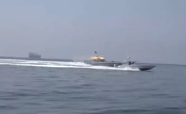 Турција: НАТО е одбранбен сојуз и не мора да интервенира во Ормускиот теснец