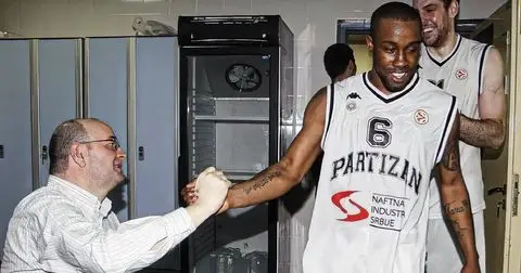 Бо Мекејлеб се прости од Вујошевиќ: Почивај во мир легендо!