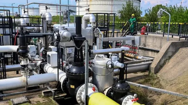 НАФТОВОДОТ СО КОЈ УНГАРИЈА ДОБИВА РУСКА НАФТА ЌЕ БИДЕ ПОПРАВЕН ПРОЛЕТВА, ЗЕЛЕНСКИ ВЕЛИ ДЕКА БИЛЕ ПРИНУДЕНИ ОД ЕУ