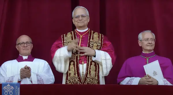 Папата Лав: Доста е од демонстрација на моќ! Доста е од војна!