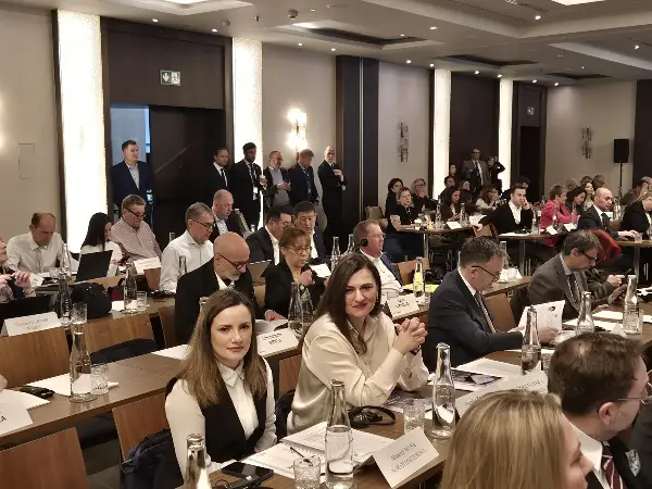 Пратеничките Зајкова и Муса дел од набљудувачката мисија на ОБСЕ на изборите во Унгарија