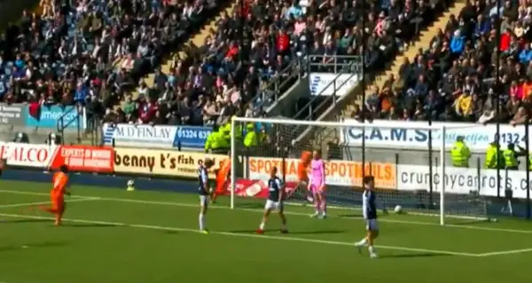 Миовски стрелец на два гола во победата на Глазгов Ренџерс