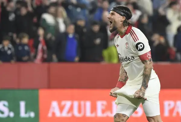 Севиља со важна победа во борбата за опстанок во Примера