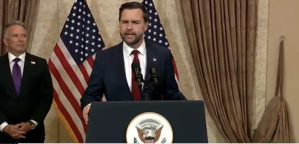 Венс: Поразот на Орбан е многу, многу лош за САД