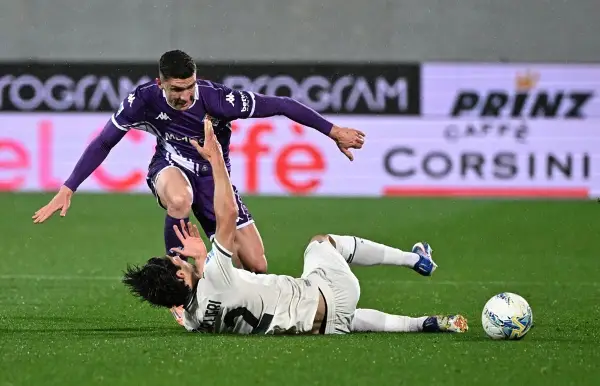 Фиорентина бега од опасната зона