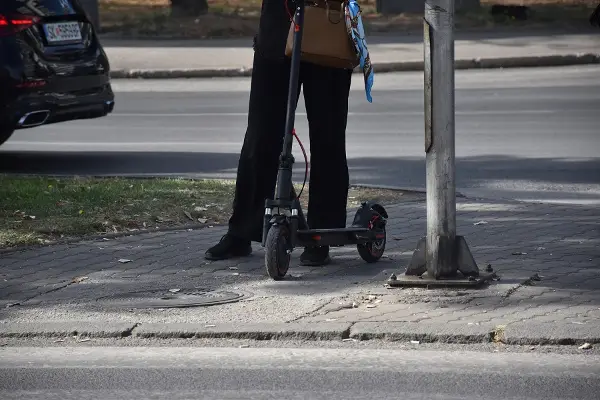 Девојче заврши во болница по пад од тротинет во Богданци