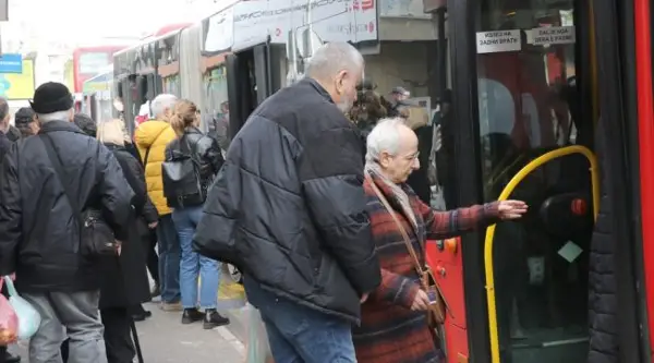 ЧЕТИРИ ПОНУДИ СТИГНАЛЕ НА ТЕНДЕРОТ ЗА НАБАВКА НА 150 ЕЛЕКТРИЧНИ АВТОБУСИ