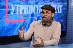 Го погоди војната – Џокси се отвори за најтешкиот период