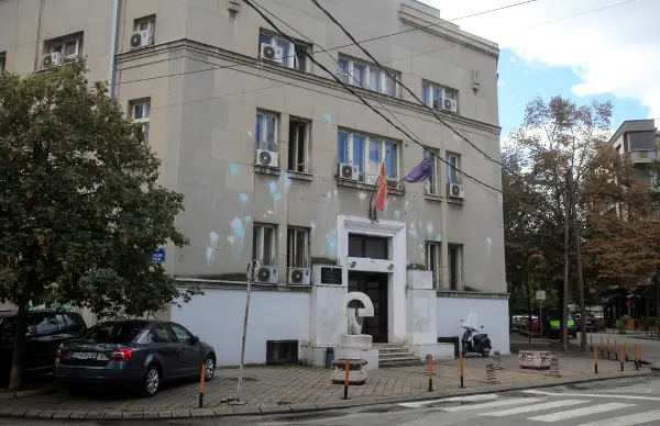 Љутков најави за утре средба со синдикатите пред најавениот протест пред Министерството за култура