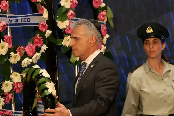 Шефот на Мосад: Израел дејствуваше од срцето на Техеран, нападите продолжуваат до исполнување на мисијата – пад на режимот