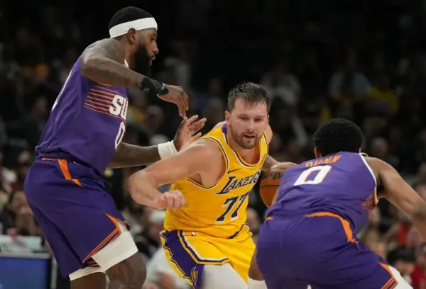 Дончиќ и Ривс нема да бидат подготвени за почетокот на првото коло од плејофот на НБА