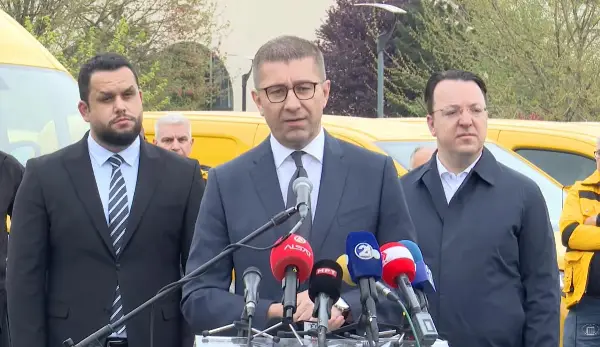 „Македонска пошта“ доби 100 нови возила