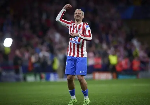 Момент за историја и легенда, „Метрополитано“ му пее на Гризман