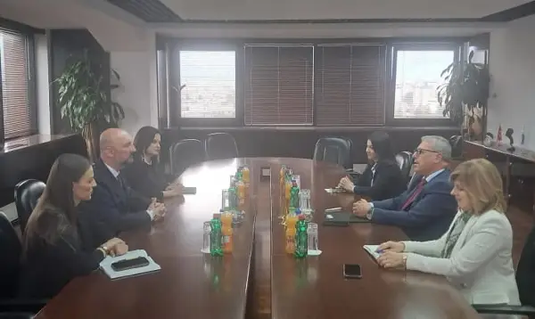 Државниот јавен обвинител Савески во работна посета на Врховниот суд