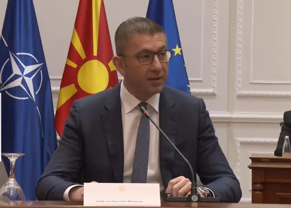 Мицкоски: Законот за високото образование не е политичко туку државно прашање од кое зависи иднината на земјата